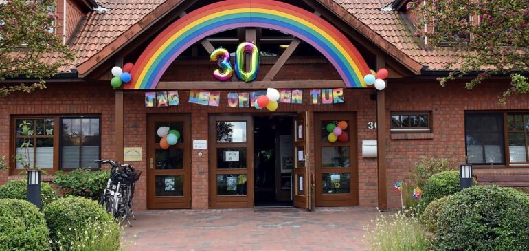 Kita Unter’m Regenbogen feiert 30. Geburtstag mit Tag der offenen Tür